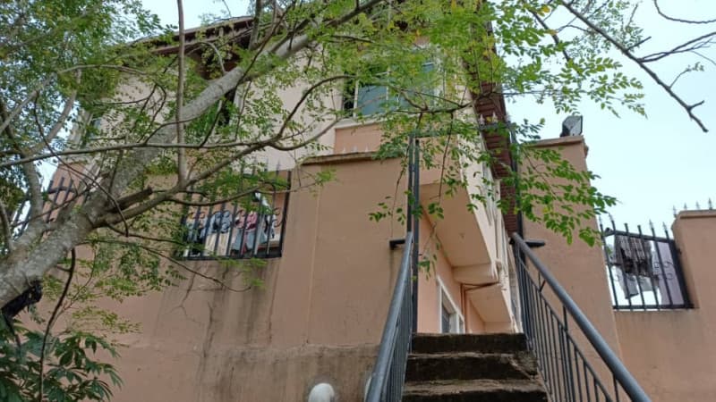 Unit E - 2 Bedrooms Back Flat Upstairs with Appurtenances